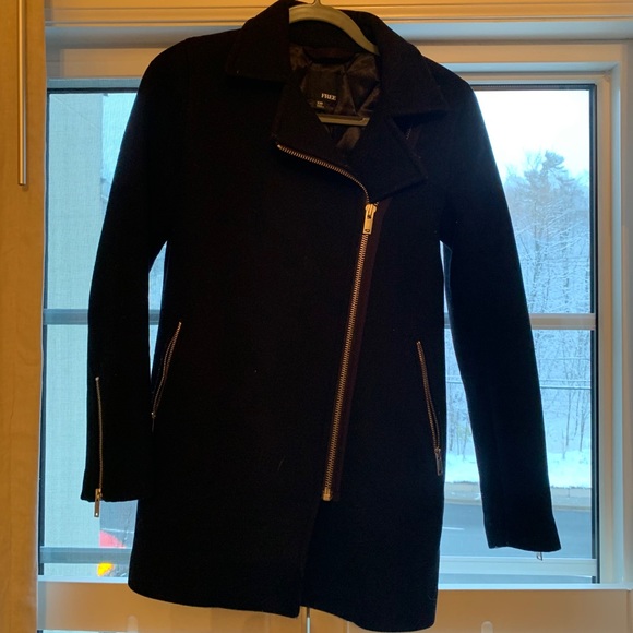 Jacket - Picture 2 of 3